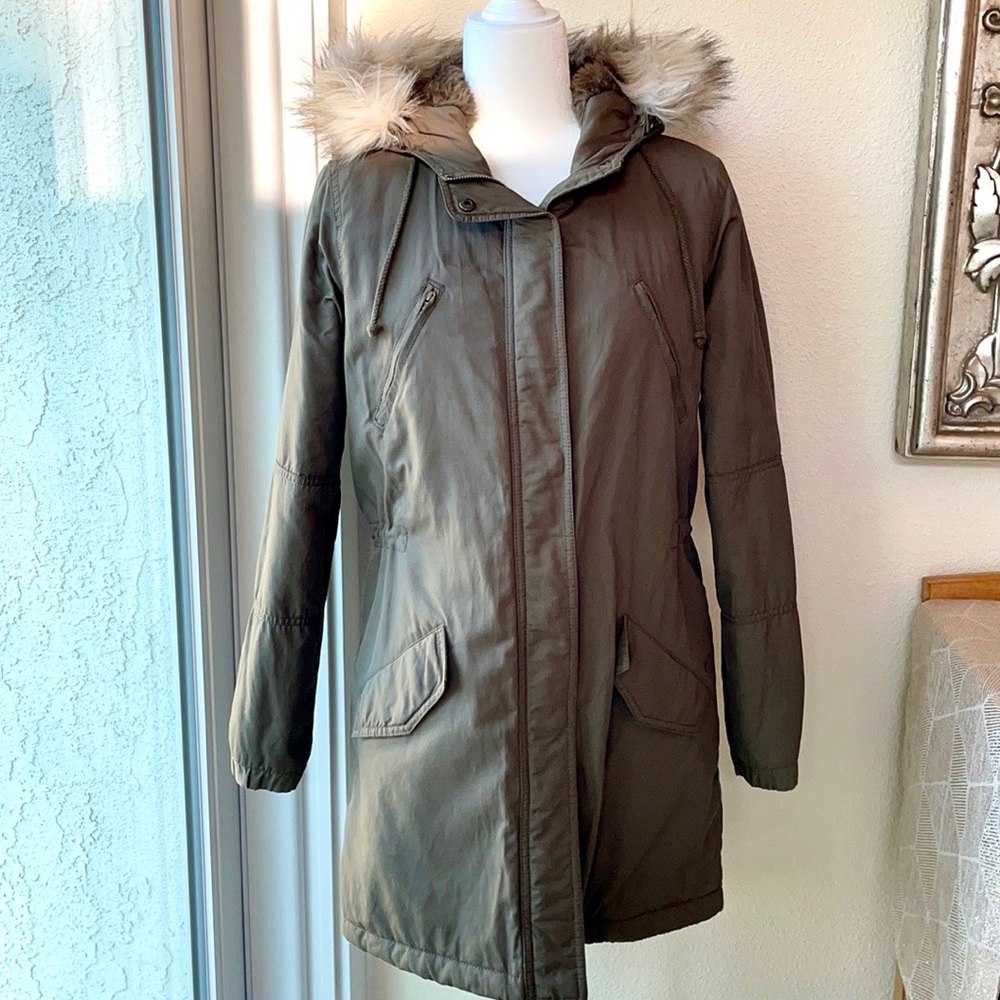 American Eagle Long Parka with Faux Fur Hood Size M